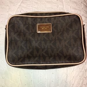 Michael Kors Crossbody